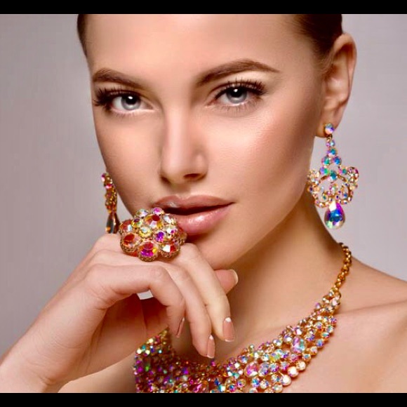 Meet your Posher, Moda Couture - Picture 5 of 16